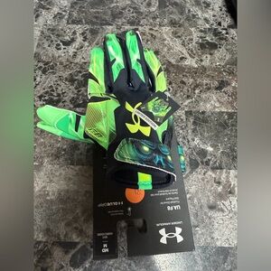 Under Armour Neon Green and Black Sports Gloves